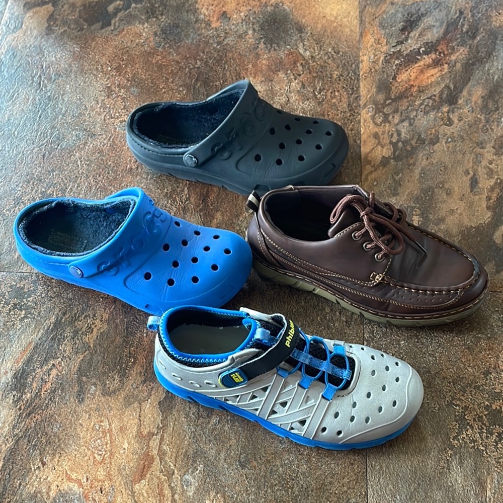Lot of 4 Boys Size 3 Shoes - CROCS -  Stride Rite